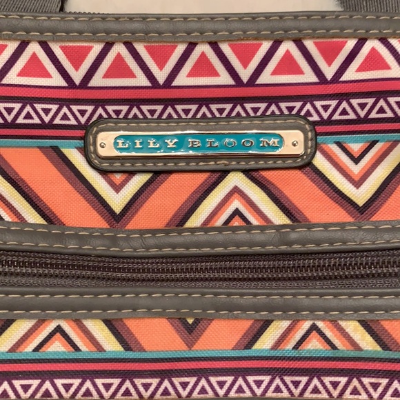 Lily  bloom crossbody - Picture 2 of 7